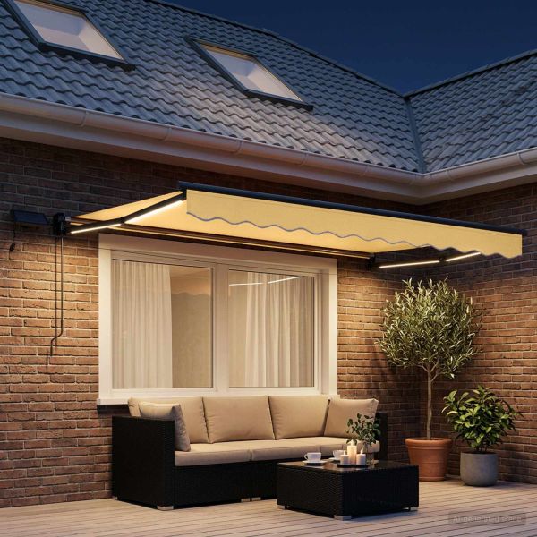 Ръчен изтеглящ сенник с LED светлини Пясък