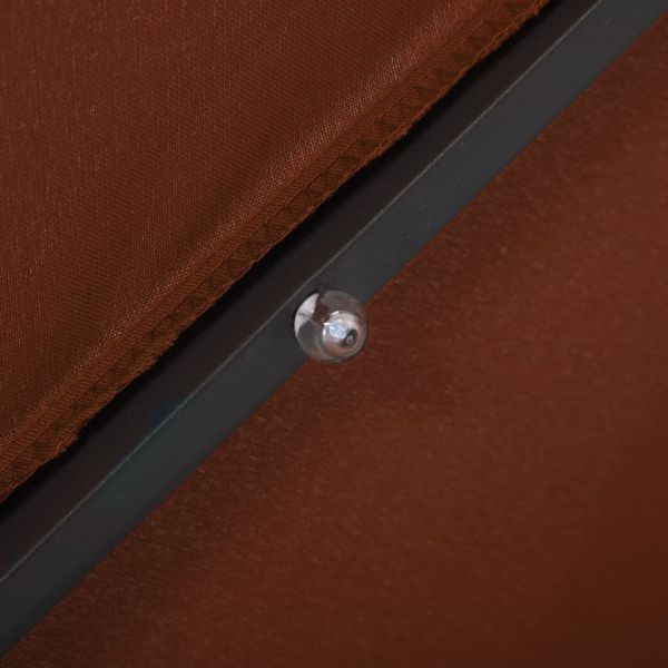 Конзолен градински чадър с LED и стоманен стълб теракота