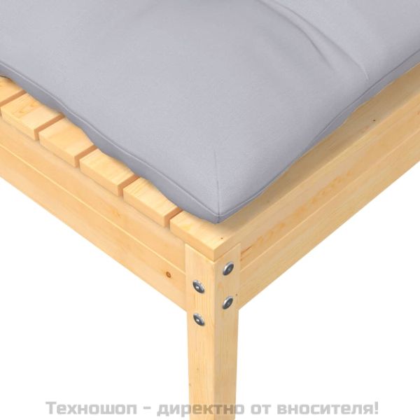 2-местен градински диван със сиви възглавници, бор масив