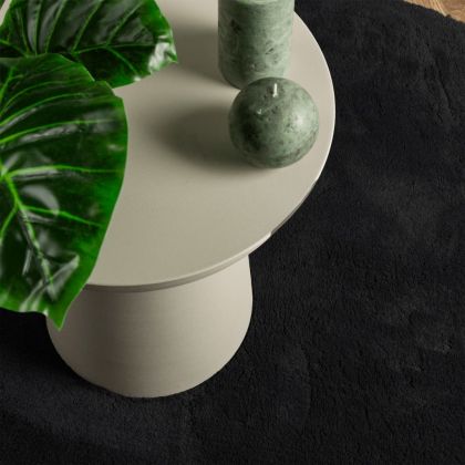 Килим HUARTE с къс косъм, мек и миещ се, черен, Ø 200 см