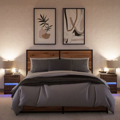 Нощни шкафчета с LED, 2 бр, Кафяв дъб, инженерно дърво