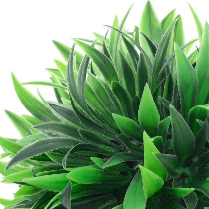 Изкуствени топки от чемшир с LED светлини 4 бр. зелени 15 см