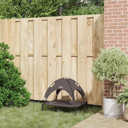 Кучешко легло Кафяво s Стомана