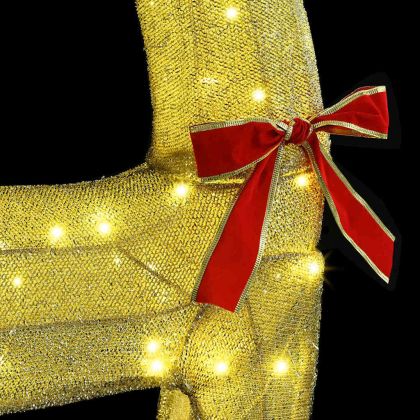 Дядо Коледа, който дърпа шейна Топло бяло текстил