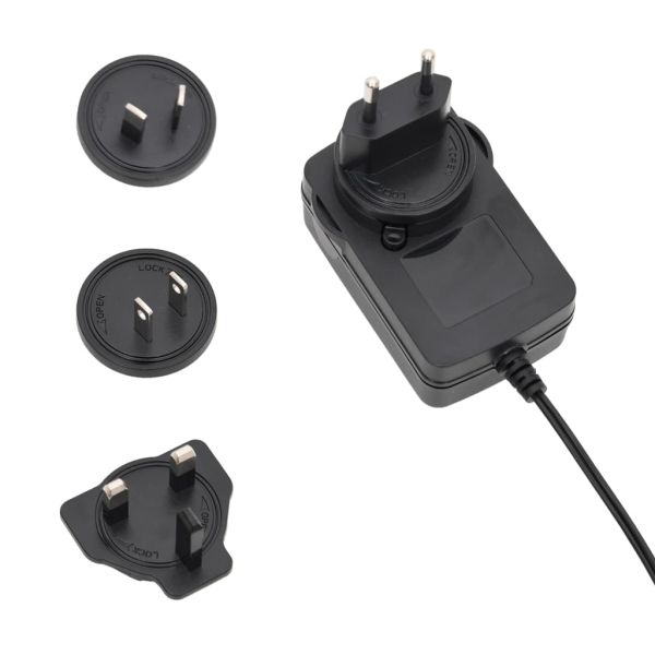 Семейство надуваеми снежни човеци с LED, 500 см