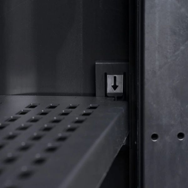 Градински шкаф за съхранение с 2 рафта, черно и сиво