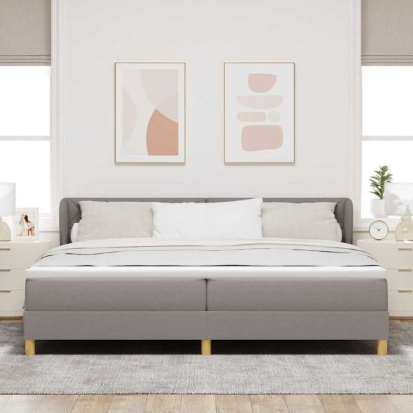 Легло с пружинирана основа с матрак Таупе 200 x 200 cm текстил