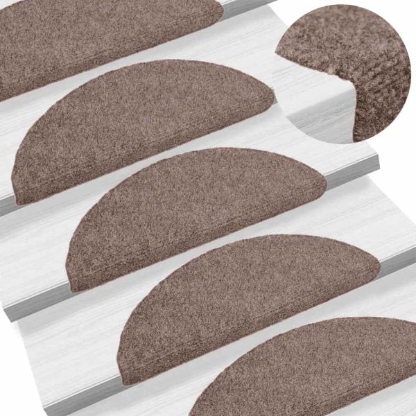 Постелки за стълби, самозалепващи се, 10 бр., 56x17x3 см, светлокафяви, полукръгли