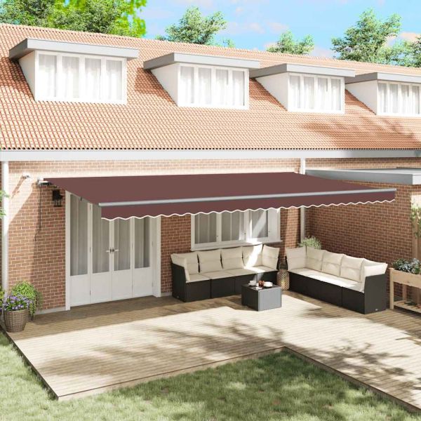 Автоматично прибираща се тента с LED, кафяв, 600x300 см