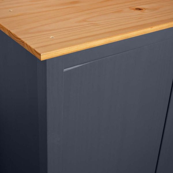 Гардероб с 3 врати Hill сив 127x50x170 см борово дърво масив