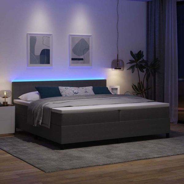 LED кутия за пружини с легло Светлосив и бял 200 x 200 cm
