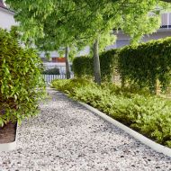 Краища за тревни площи 10 бр. бели студено валцувана стомана