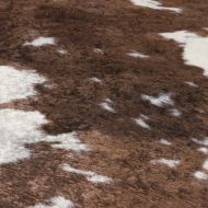 Килим кафяво и бяло 120x170 см шарка крава миещ противохлъзгащ