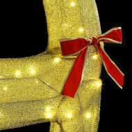 Дядо Коледа, който дърпа шейна Топло бяло текстил