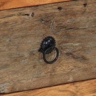 Страничен шкаф 55x33x75 см масивна акация