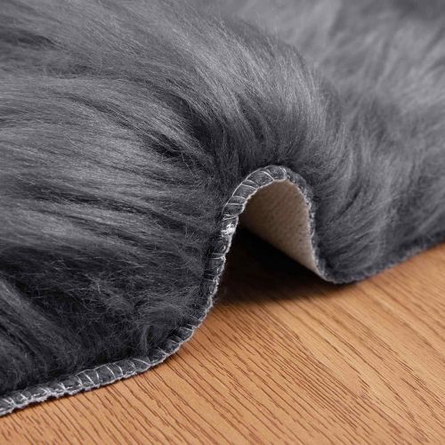 Изкуствен овчи килим Tafalla Антрацит 50 x 80 cm Полиестер